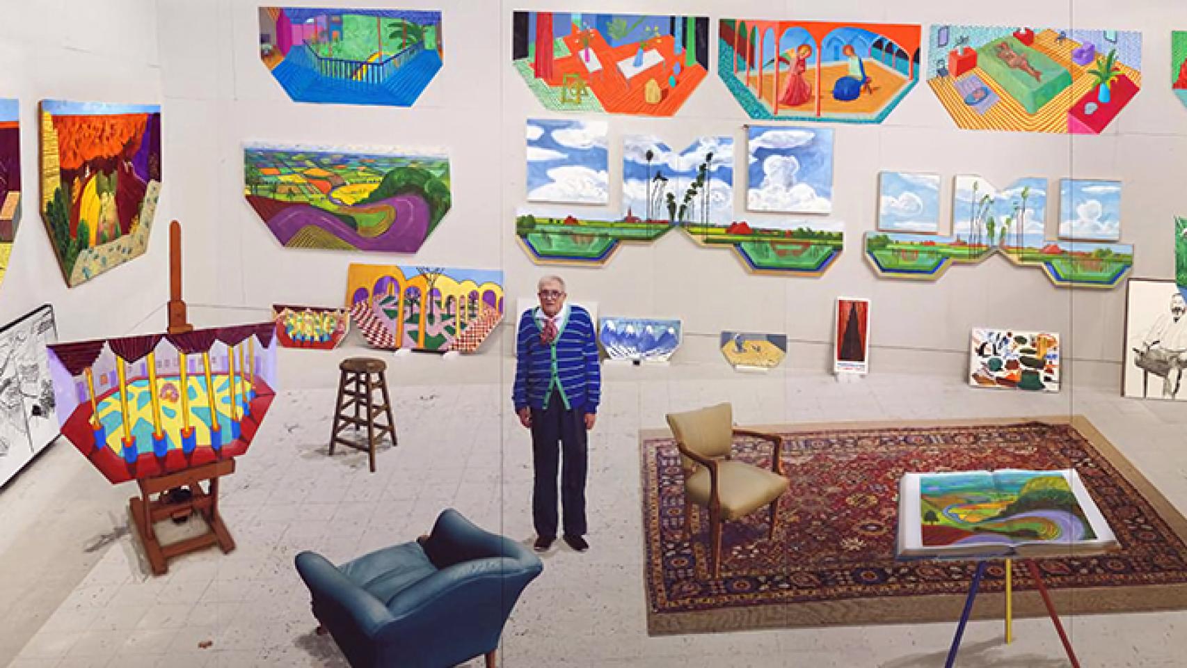 Muere David Hockney a los 88 años, el cotizado pintor colorista que inmortalizó las piscinas y la primavera