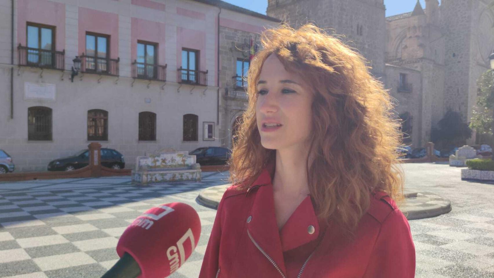 La diputada regional del PSOE Diana López, este sábado en Talavera.