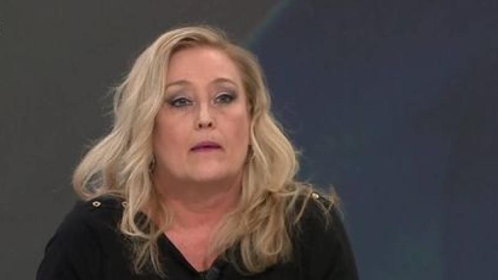 Elisa Beni se resistió a acatar las pautas fijadas por el presentador en el plató.