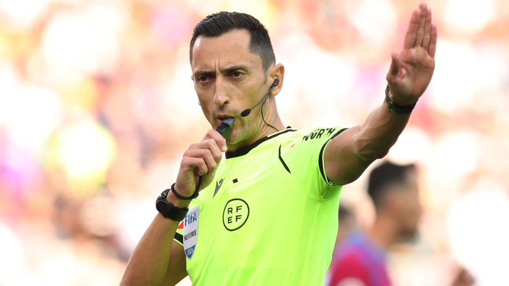 José María Sánchez Martínez, durante El Clásico