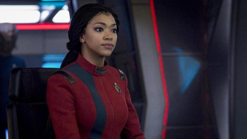 Sonequa Martin‑Green como Michael Burnham en la temporada 4 de 'Star Trek: Discovery'.