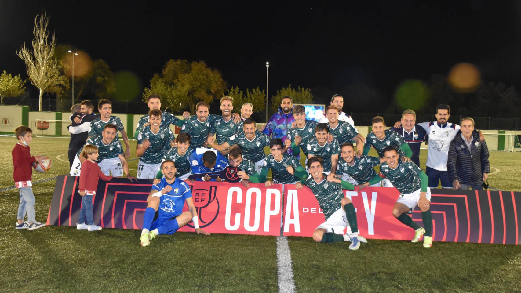 Partido de Copa RFEF entre el CD Guijuelo y el Moralo