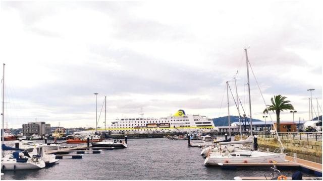 Imagen de archivo del crucero Hamburg.