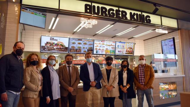INAUGURACION BURGUER (2)