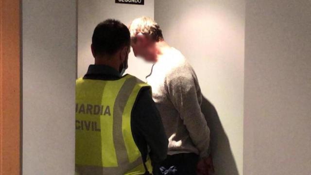 Momento de la detención del presunto autor de la muerte de un menor en Lardero (La Rioja).