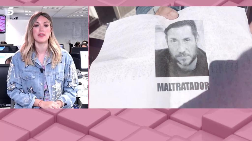 Marta Riesco informó en el mes de mayo sobre la aparición de los carteles por las calles de Málaga.