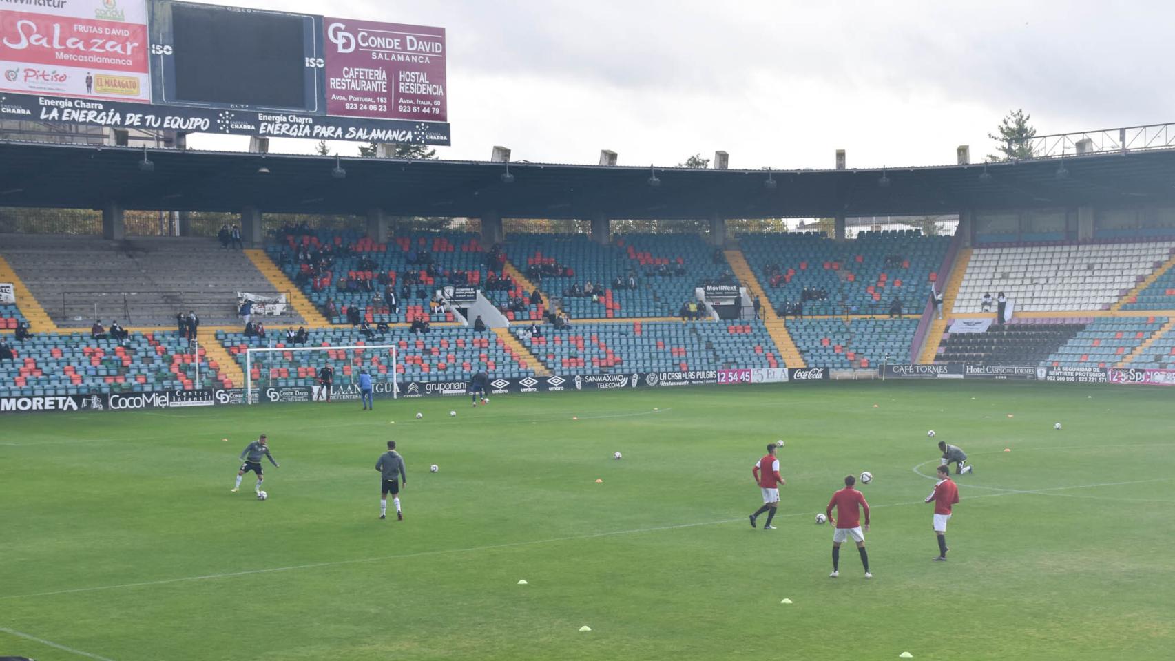 Las mejores imágenes del Salamanca-Adarve: cómo jugar bien y perder en Helmántico
