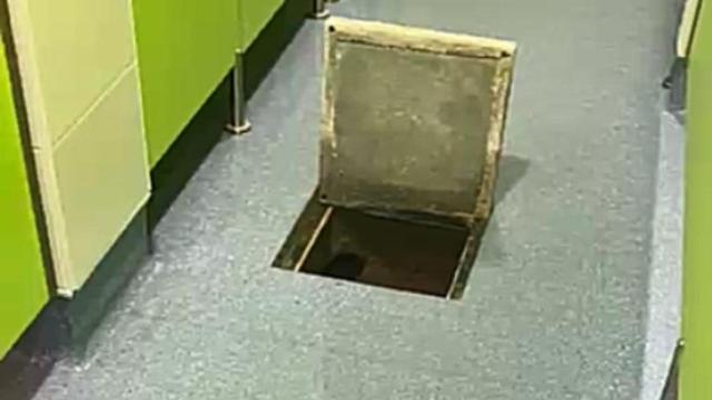 Inundaciones en los vestuarios de personal del Nuevo Hospital de Toledo