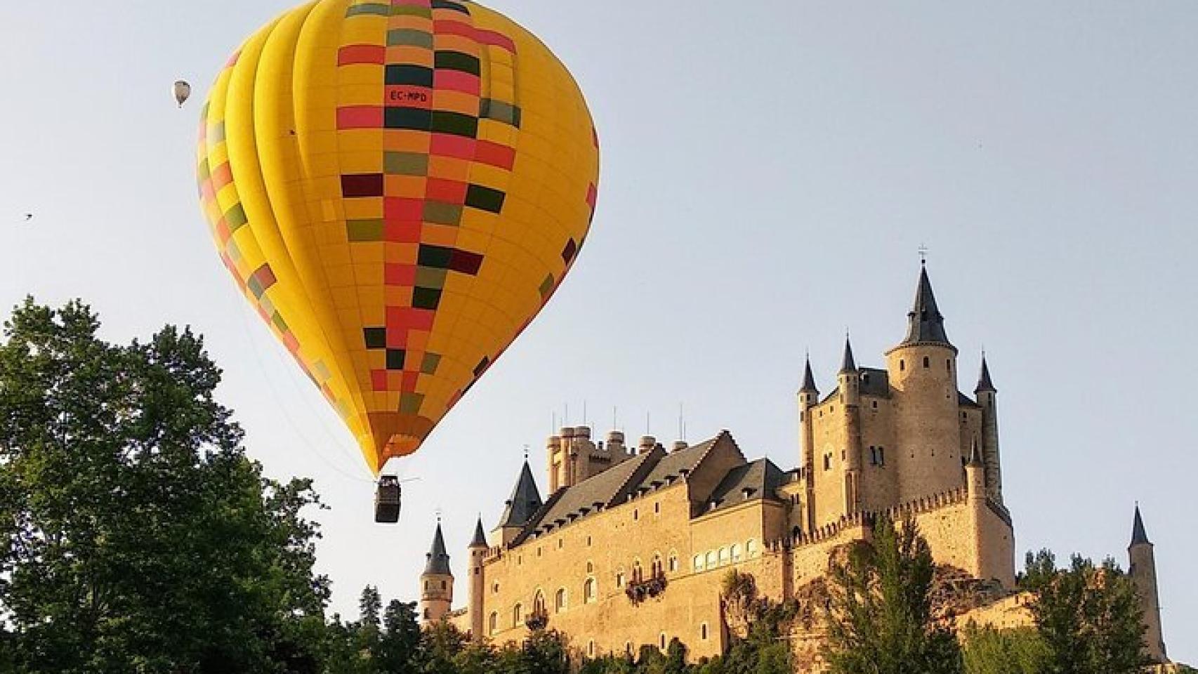 Los mejores paseos en globo para hacer en España