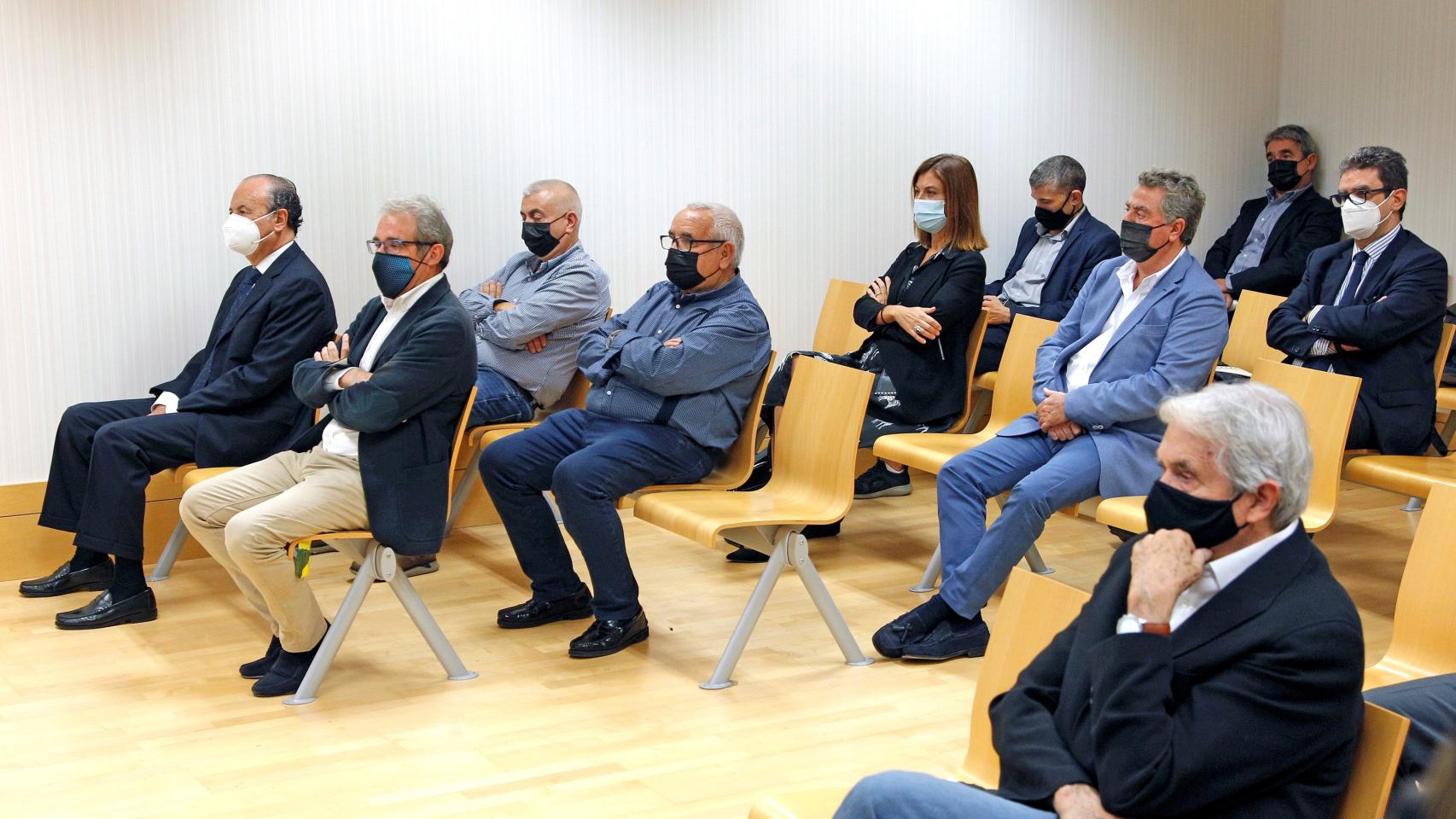 Imagen de la primera sesión del jucio 'Brugal Plan Zonal' de la Vega Baja.