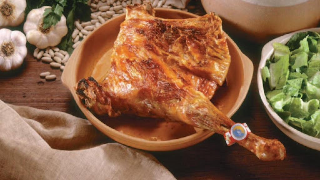 El lechazo, producto estrella de las Jornadas, junto con el espárrago blanco