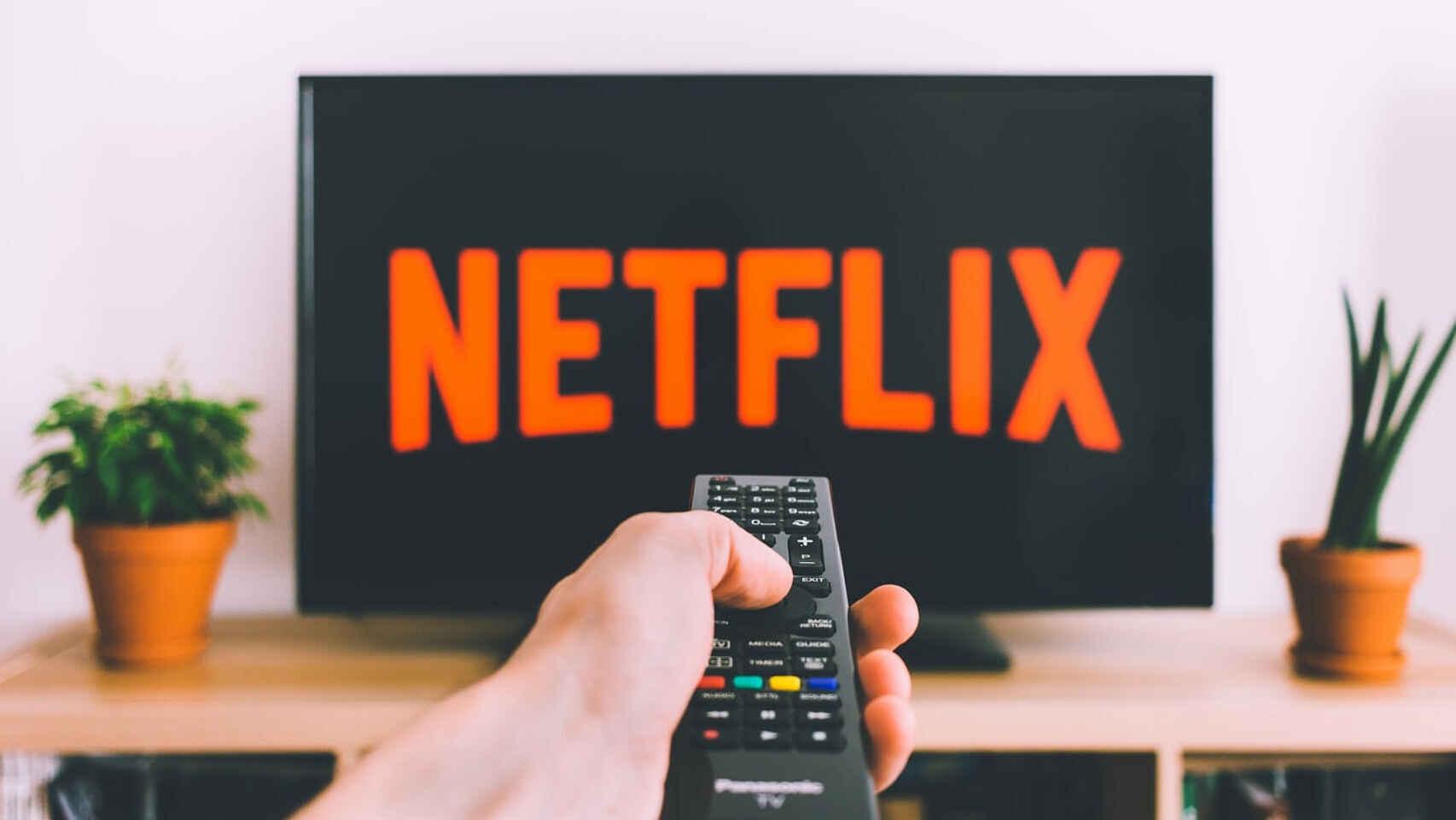 Logo de Netflix en un televisor.