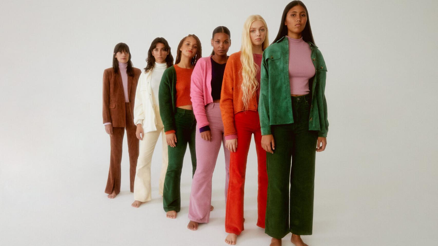 El nuevo catálogo de Stradivarius muestra los pantalones de pana en todo su esplandor.