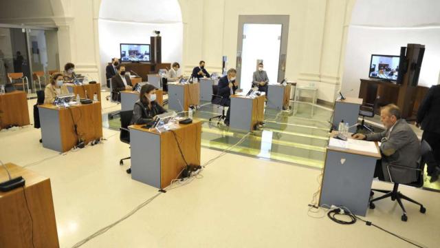 El consejero Rafael España preside la Subcomisión de Fondos Europeos. FOTO: Junta de Extremadura.