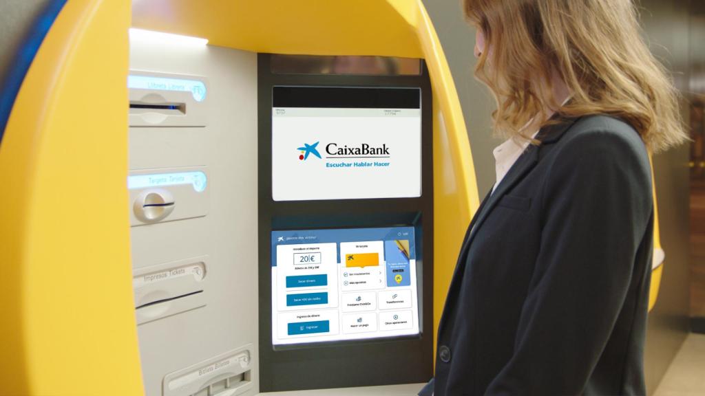 Cajero de CaixaBank.