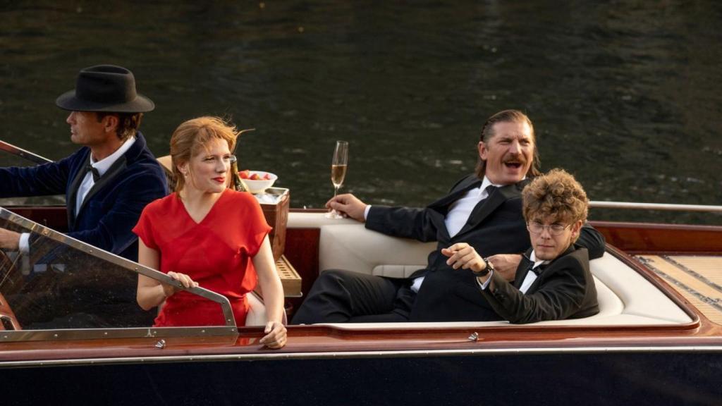 Tatiana, Rafael y Marsella en la quinta temporada de 'La casa de papel'.