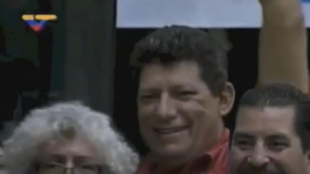 El secretario de Nicolás Maduro, Williams Amaro (en el centro), en una asamblea de trabajadores del Metro de Caracas.