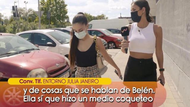 El programa ha seguido a la joven y ha contado con testimonios anónimos que especulan con su vida privada.