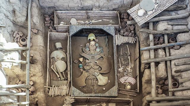 Reconstrucción de la tumba del Señor de Sipán.