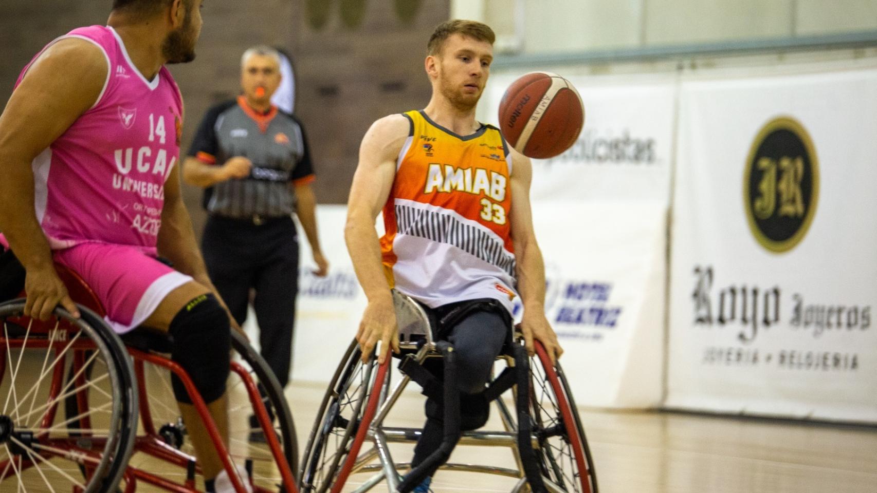 Duelo de equipos invictos entre Amiab Albacete y ACE Gran Canaria