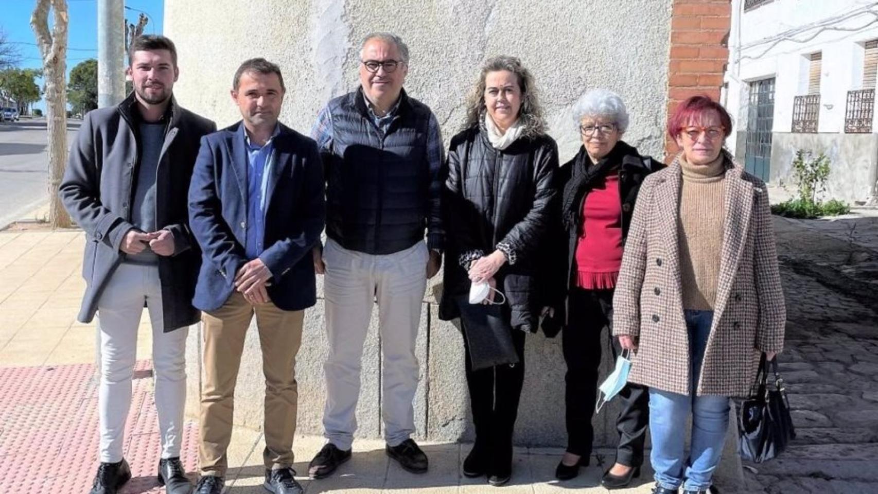 El delegado de Agricultura, Agua y Desarrollo Rural en la provincia de Toledo, Jesús Fernández, en su visita a Bodegas García Lara.