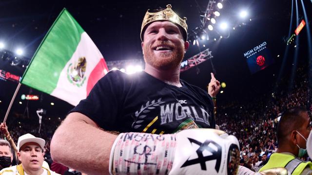 Saúl 'Canelo' Álvarez, tras unificar los títulos del supermediano