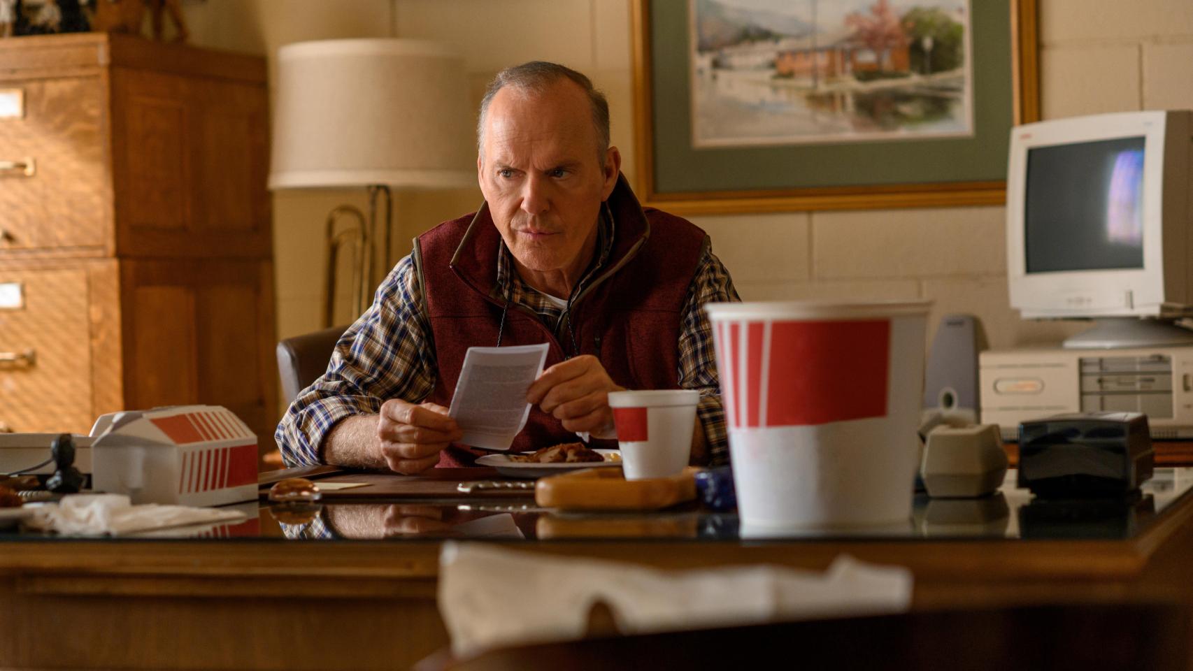 Michael Keaton en la serie 'Dopesick' de Disney+