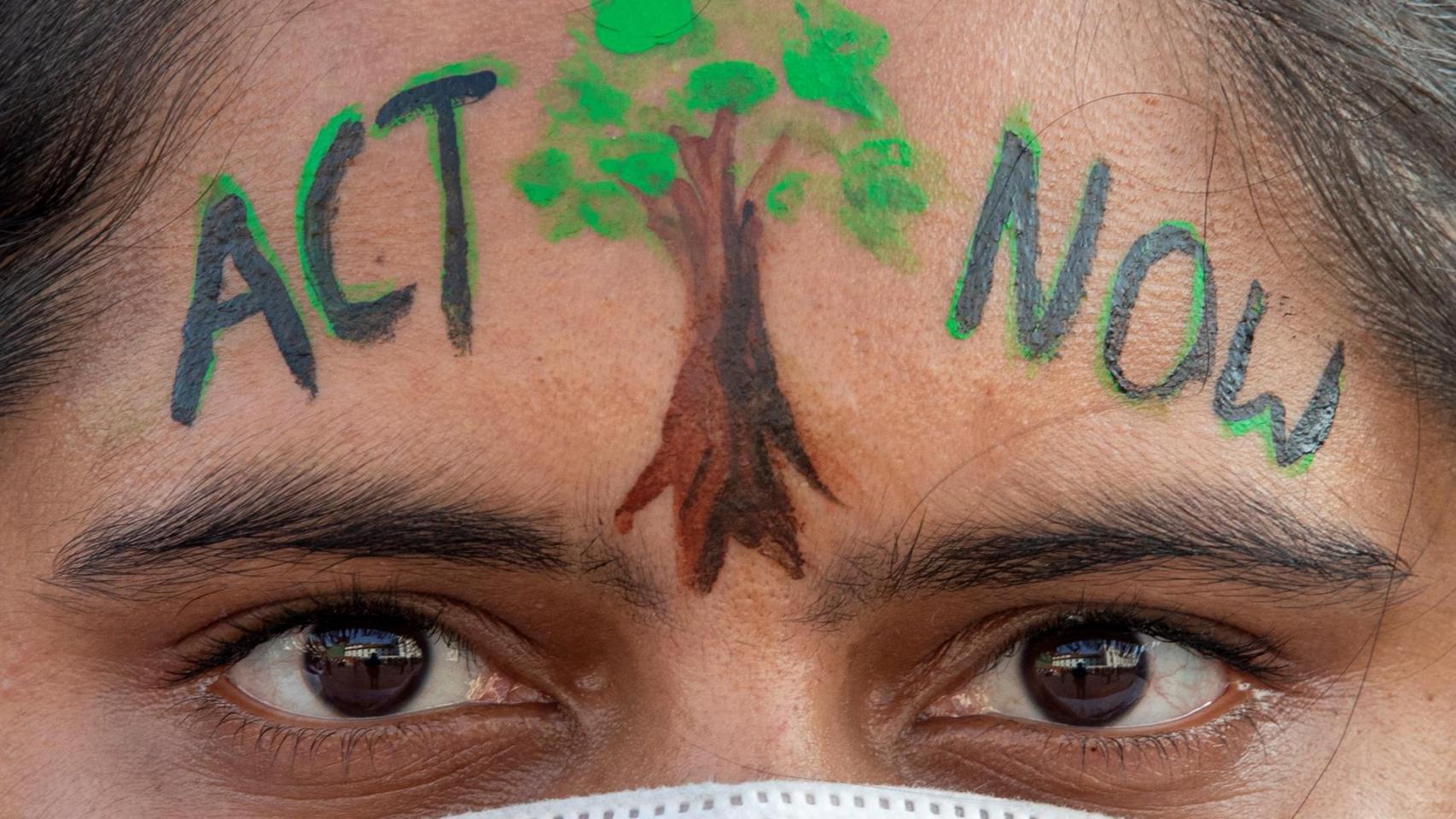 Imagen de una de las protestas paralelas a la COP26, hoy centrada en la adaptación al cambio climático.