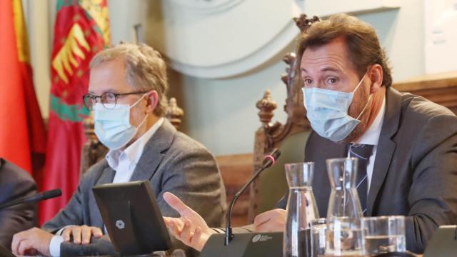 Oscar Puente durante el Pleno del Ayuntamiento