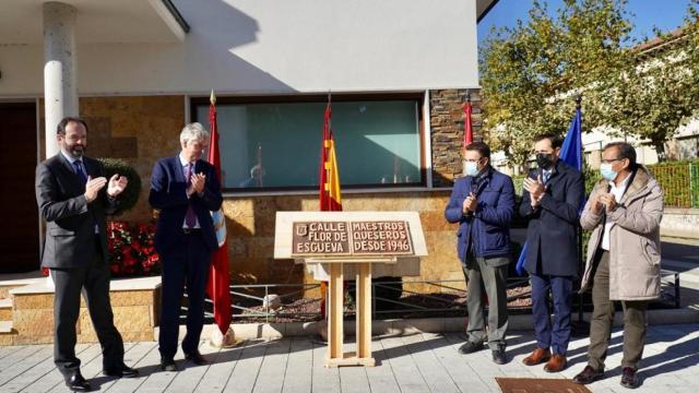 Acto homenaje a Flor de Esgueva, que cuenta con una calle en el municpio