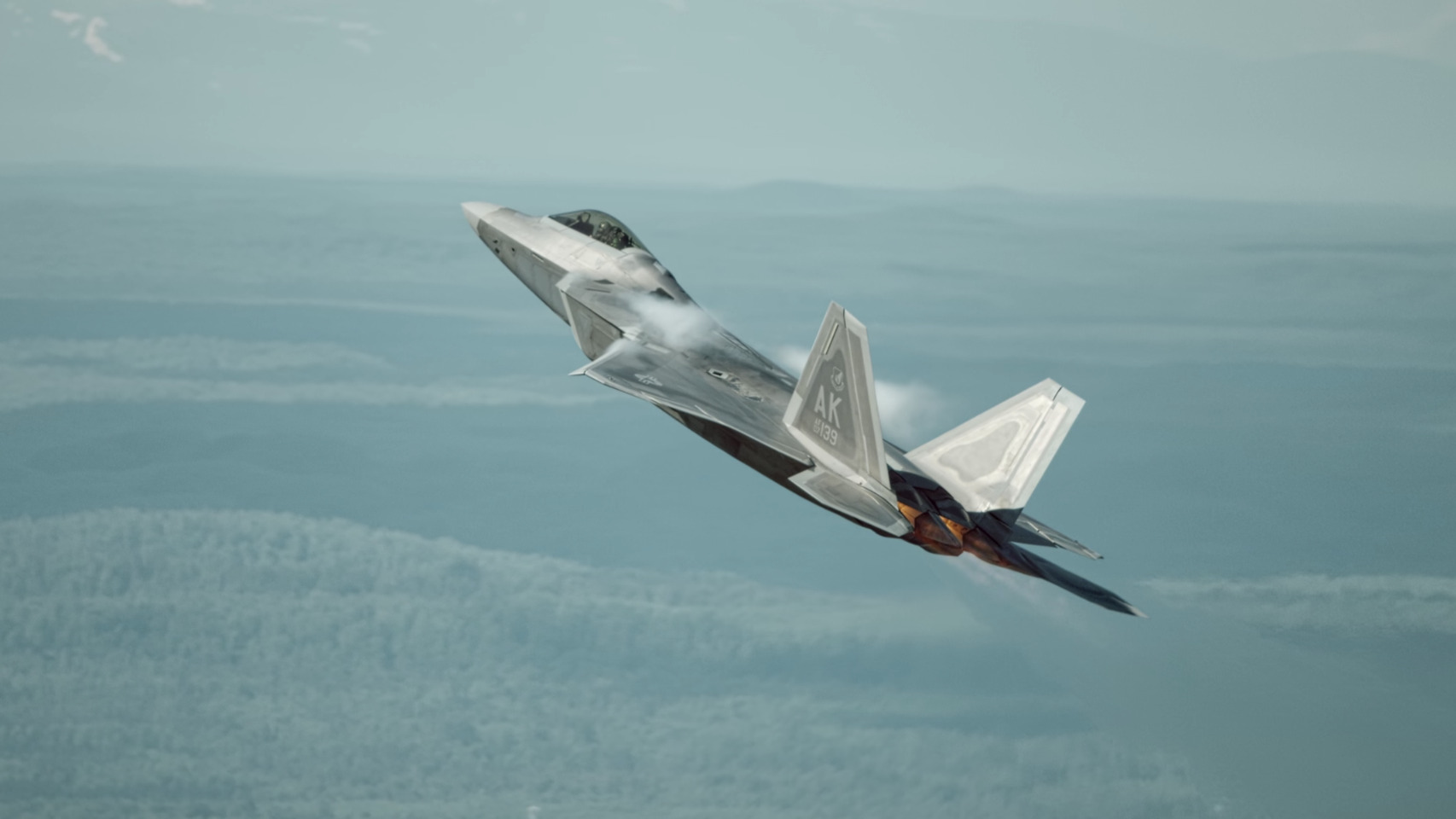 F-22 'Raptor' en el metraje.