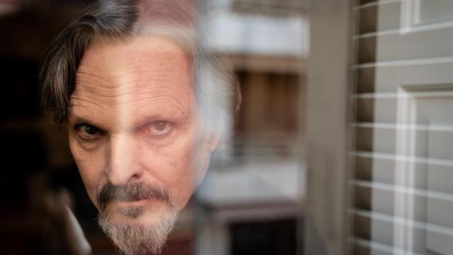 Miguel Bosé en entrevista con Porfolio, El Español.