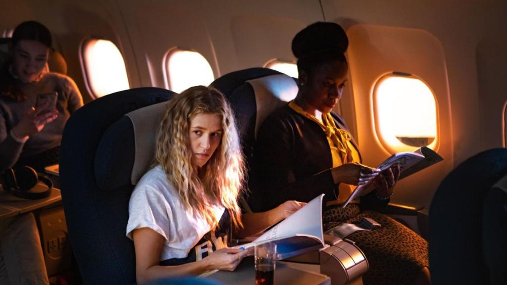 Julie se obsesiona con la experiencia de volar.