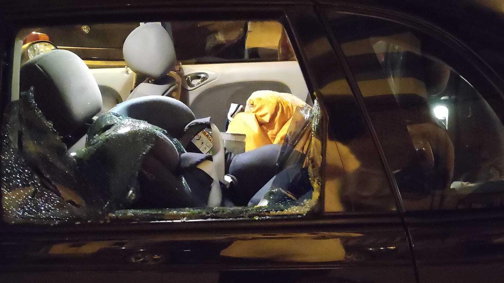 Ventanilla rota del coche en Santa Elena