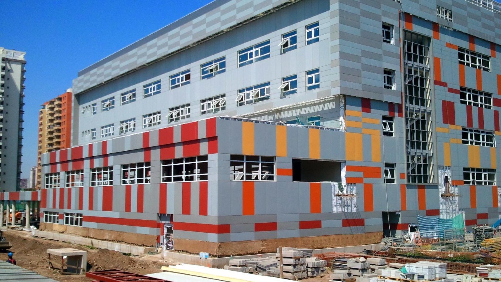Obra de uno de los hospitales desarrollados por Acciona.