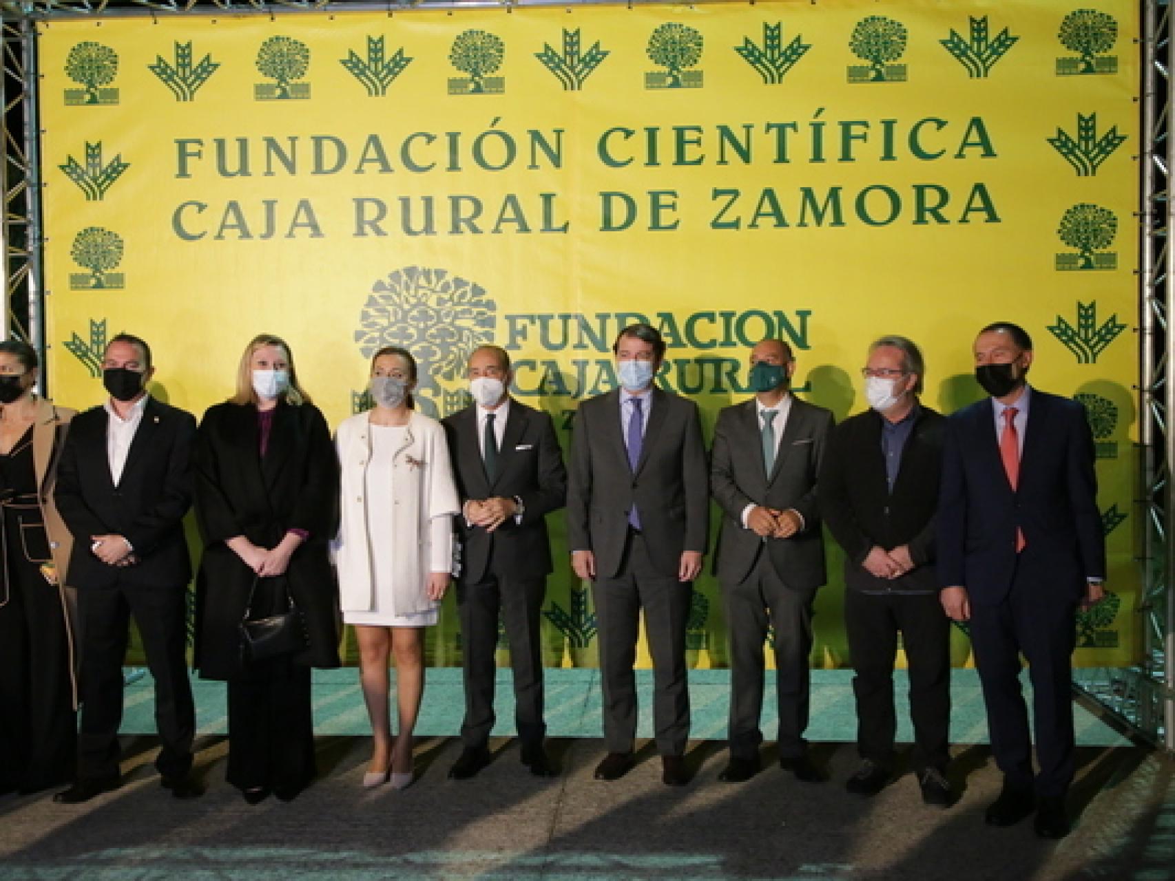 Alfonso Fernández Mañueco y Nicanor Santos, en el acto