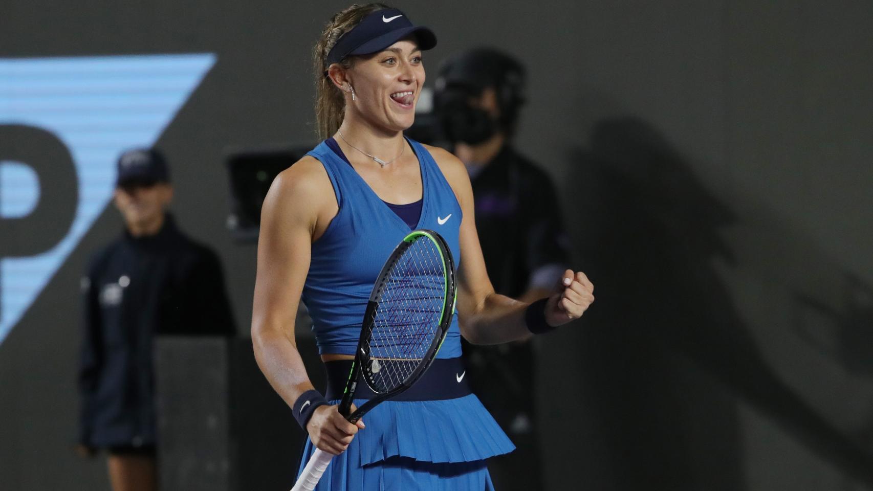 Badosa, celebrando su victoria ante Sabalenka.