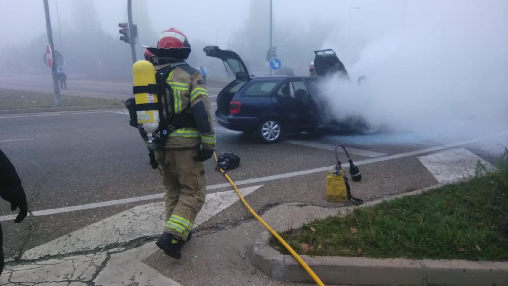 Imágenes de la actuación de los Bomberos