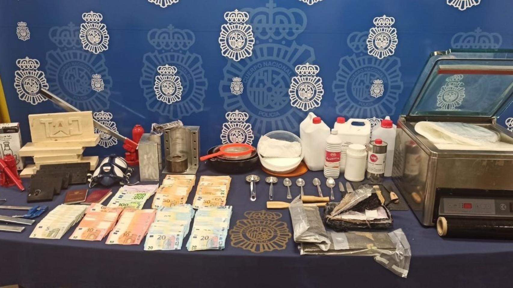 Efectos intervenidos por la Policía Nacional.