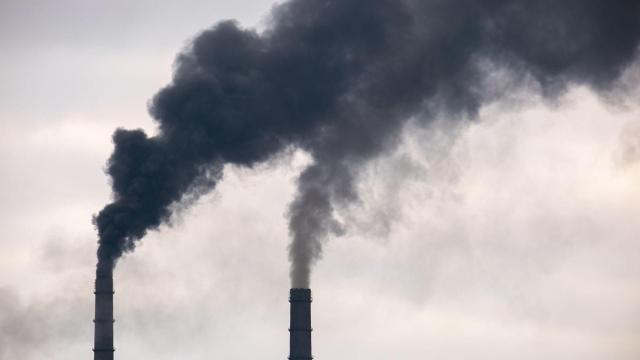 fabrica contaminación