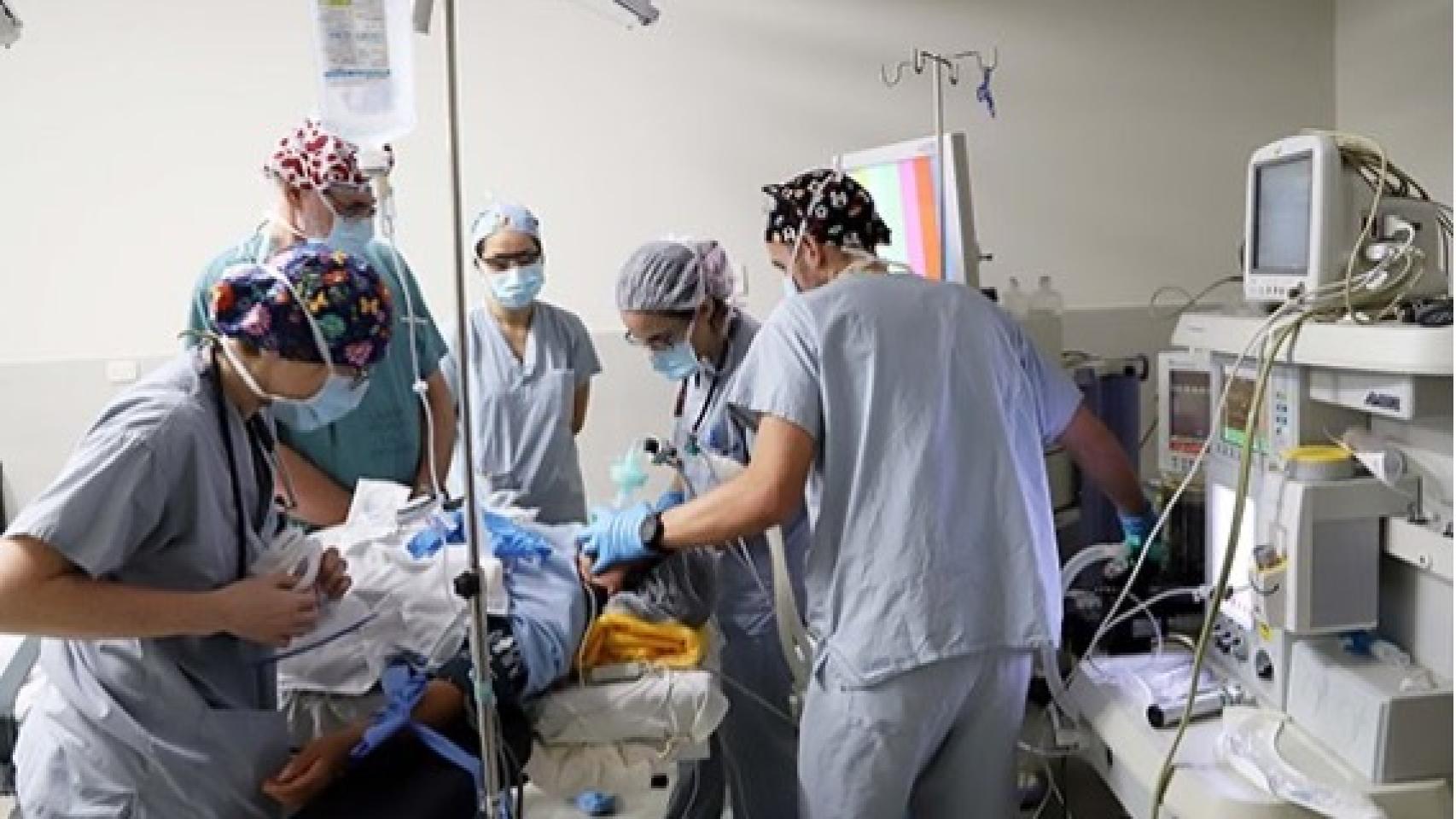 Quirófano del sistema público de salud en una imagen de archivo.