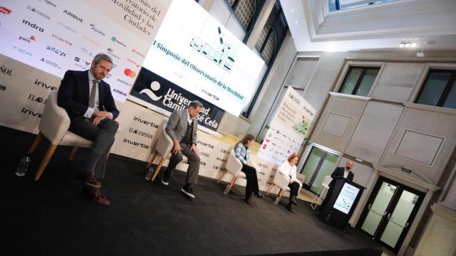 La industria avanza hacia el futuro con aviones de hidrógeno y aeropuertos sin torres de control