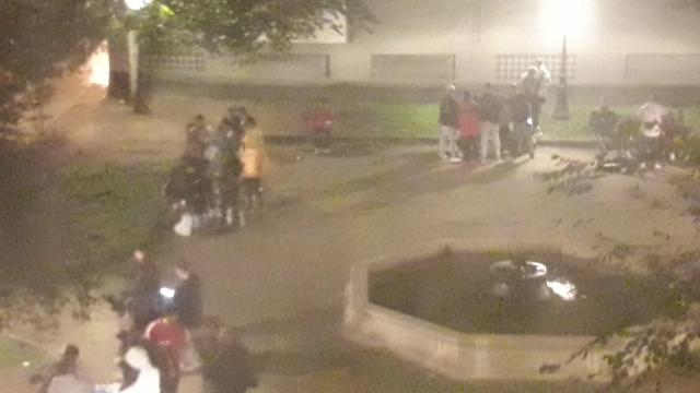 Botellón en la plaza María Auxiliadora
