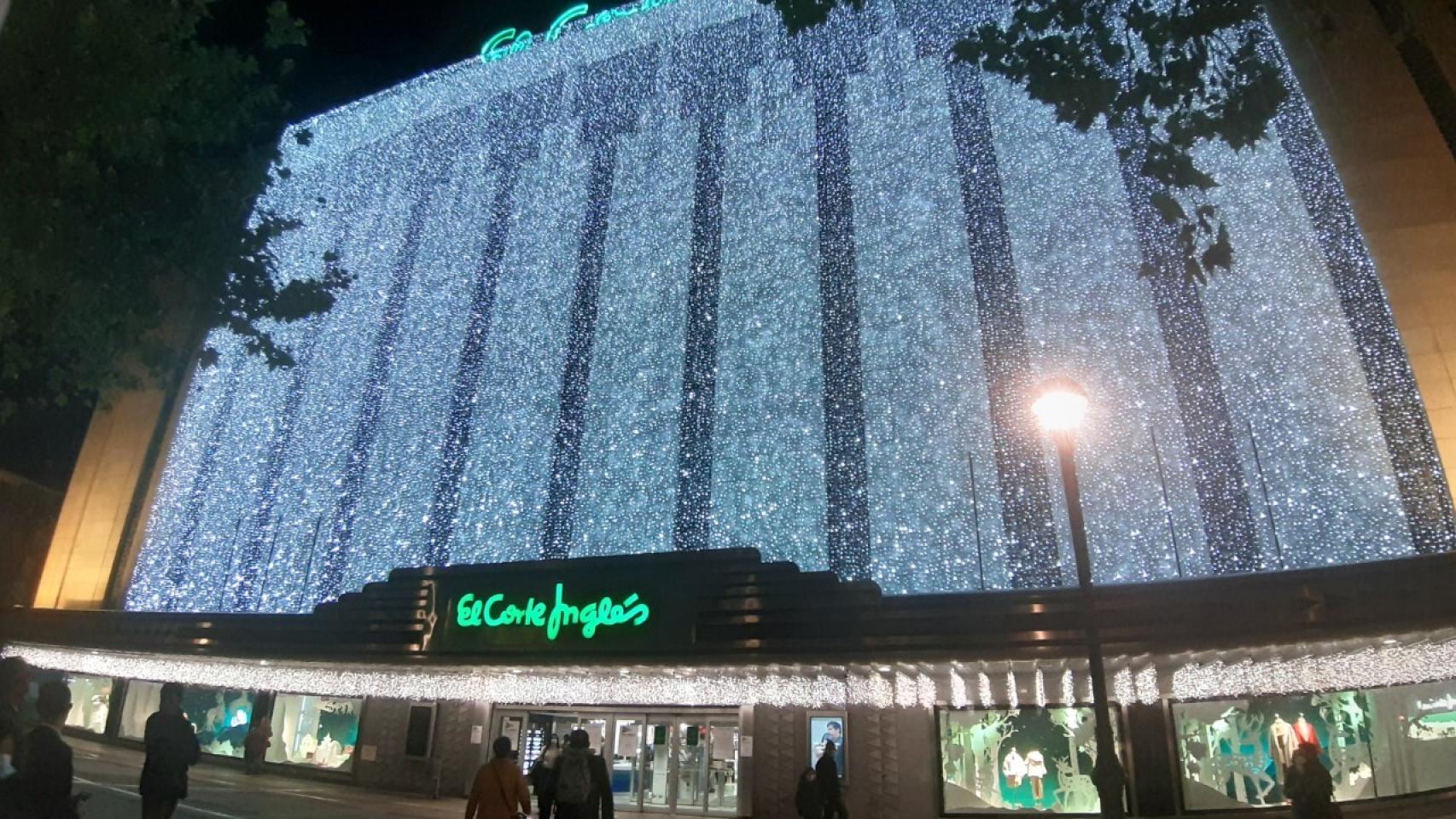Las luces de Navidad se encienden hoy en El Corte Inglés de Paseo de Zorrilla