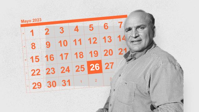 El alcalde del pueblo gallego de Agolada, Luis Calvo Miguélez, del Partido Anticorrupción, promete que hará festivo en 2023 el día que ganó las elecciones en 2019.