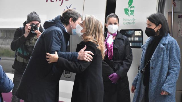 Mañueco recibe a la ministra de Transportes, Movilidad y Agenda Urbana, Raquel Sánchez, a su llegada a Zamora