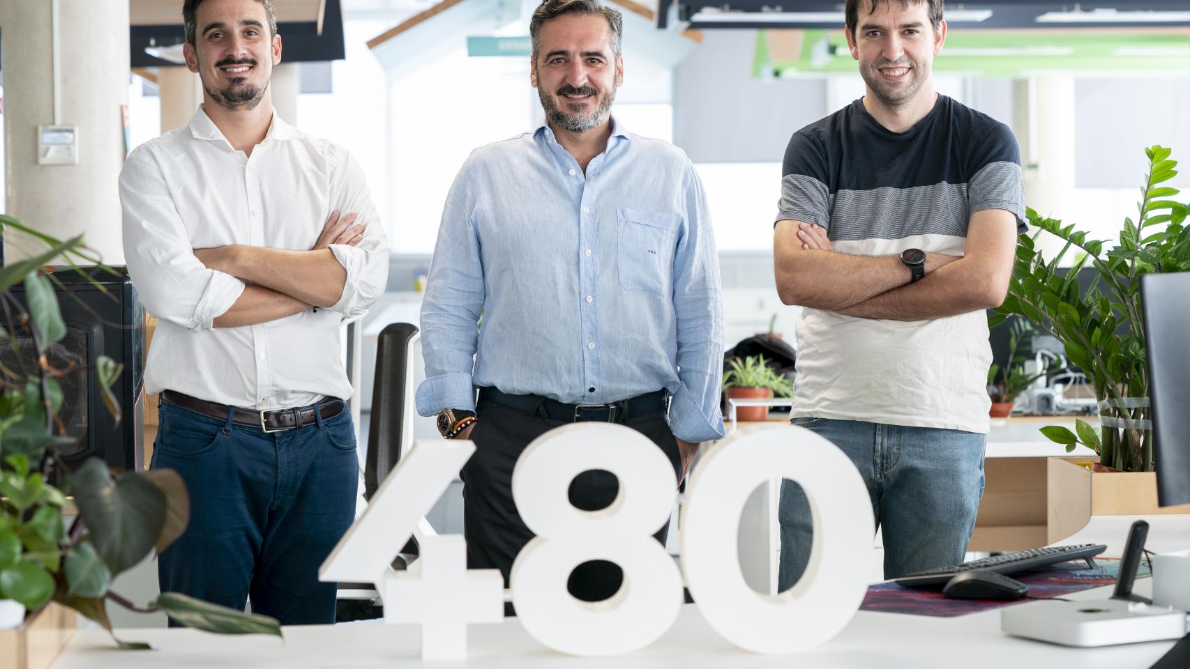El CEO Alfredo R. Cebrian junto a Vicente Montesinos, presidente del consejo de administración y Sergio Aguado, CIO