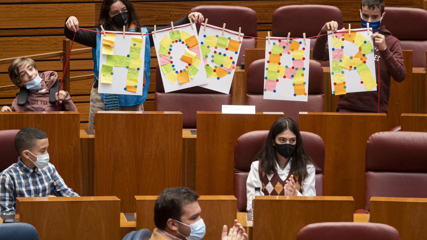 Niños en las Cortes