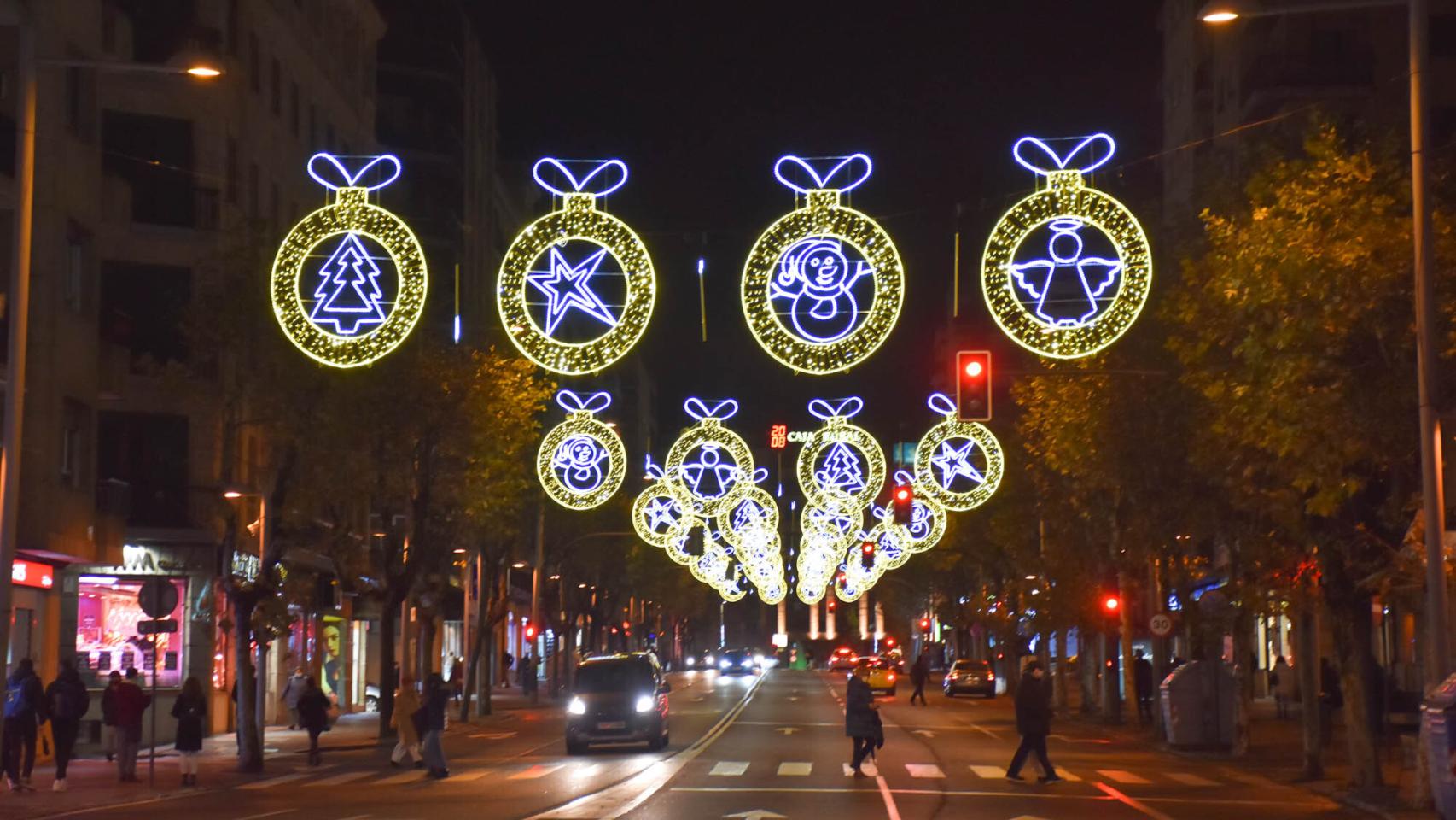 Imágenes de la iluminación de Navidad de Salamanca 2021
