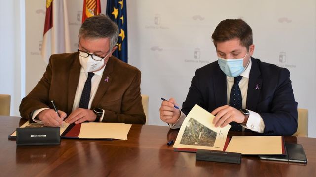 Castilla-La Mancha invertirá más de un millón en el arreglo de dos carreteras de Hellín (Albacete)